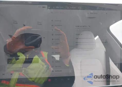 2024 Tesla Model Y Long Range Dual Motor All-Wheel Drive from USA, damaged, VIN 7SAYGDEE0RF984228